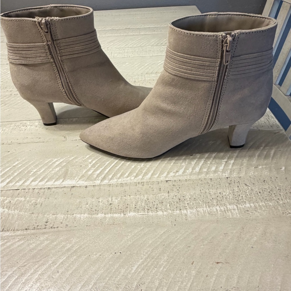 East 5th Sand colored Ankle Heeled Boots - Picture 9 of 9